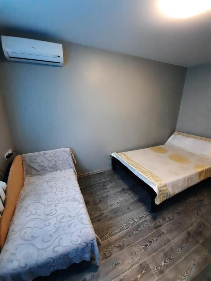 Apartment On Pedagogicheskaya Odesa Exterior photo